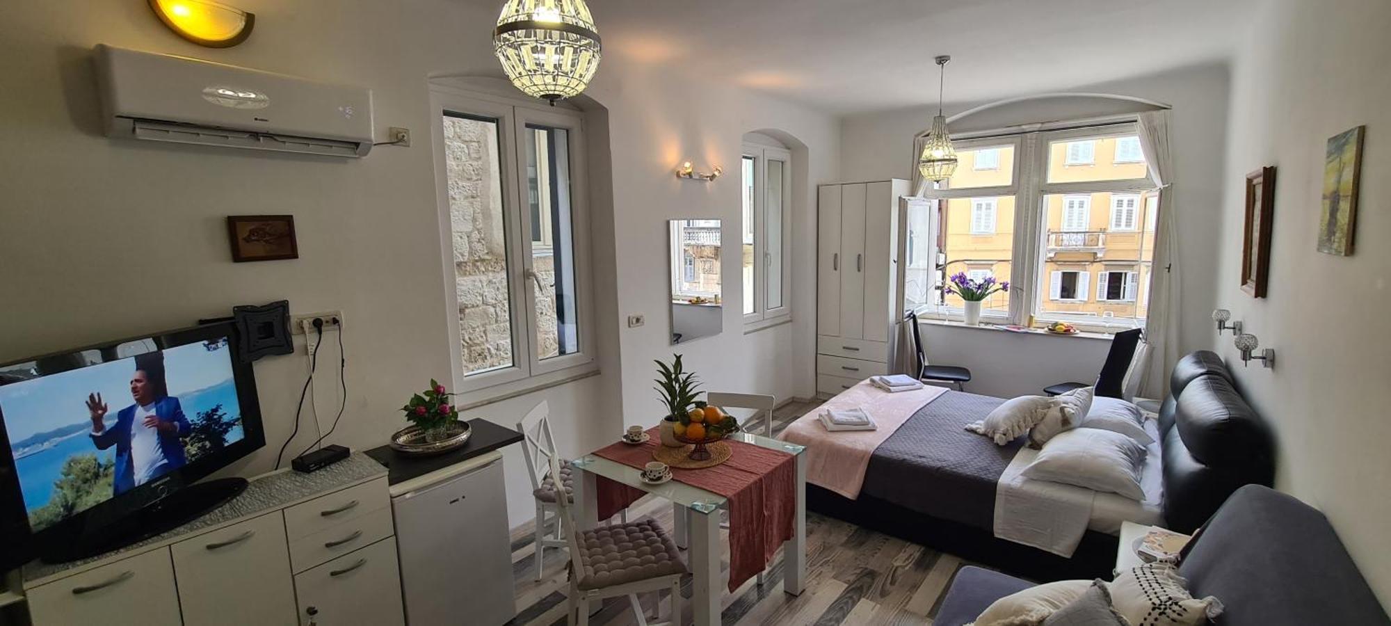Old Square View Apartment سبليت المظهر الخارجي الصورة