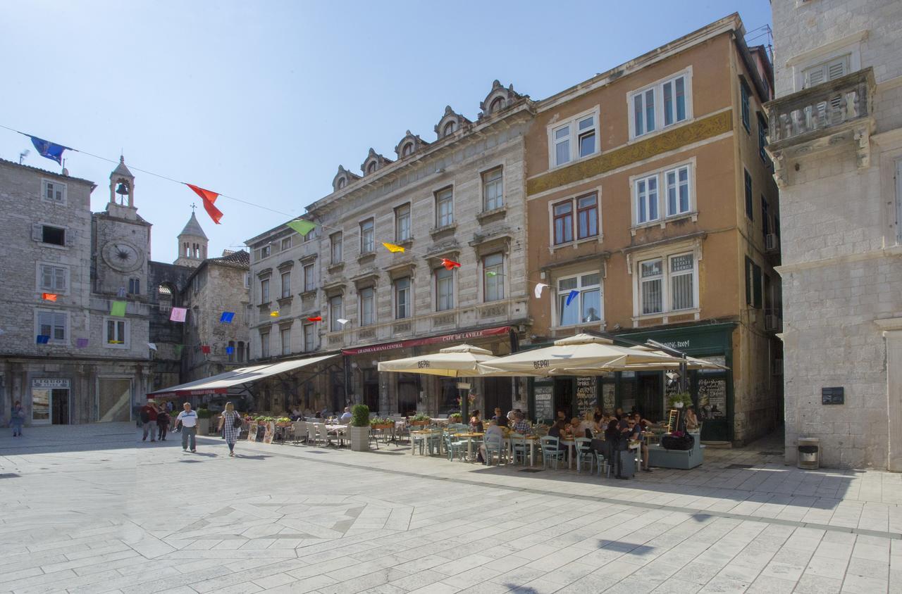 Old Square View Apartment سبليت المظهر الخارجي الصورة